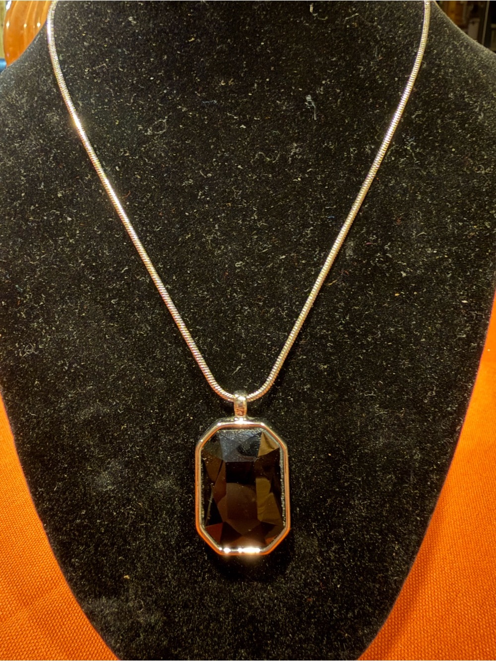 Black Faceted Pendant Necklace - Women Jewelry